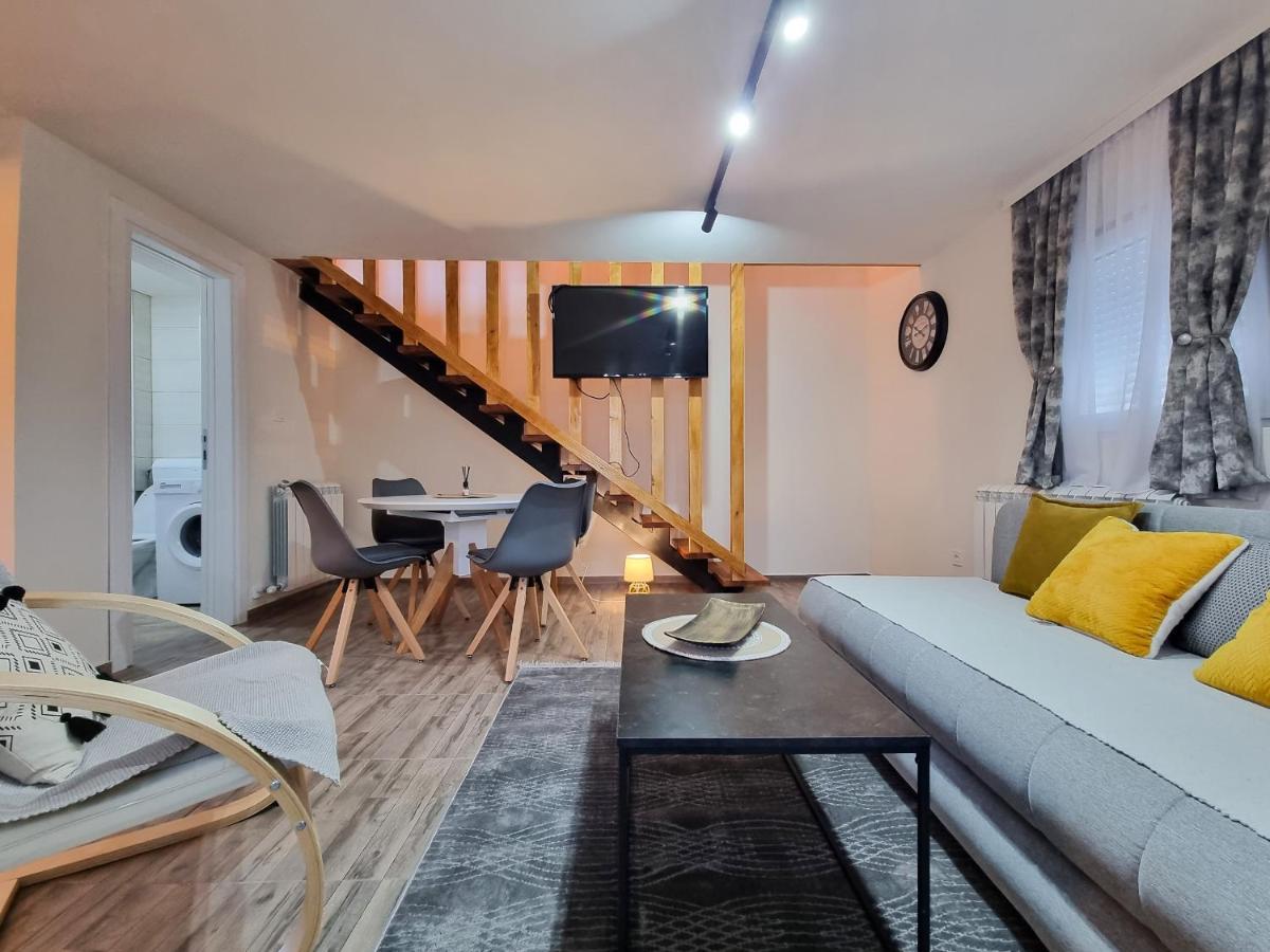 Apartmani Gala Zabljak Екстериор снимка